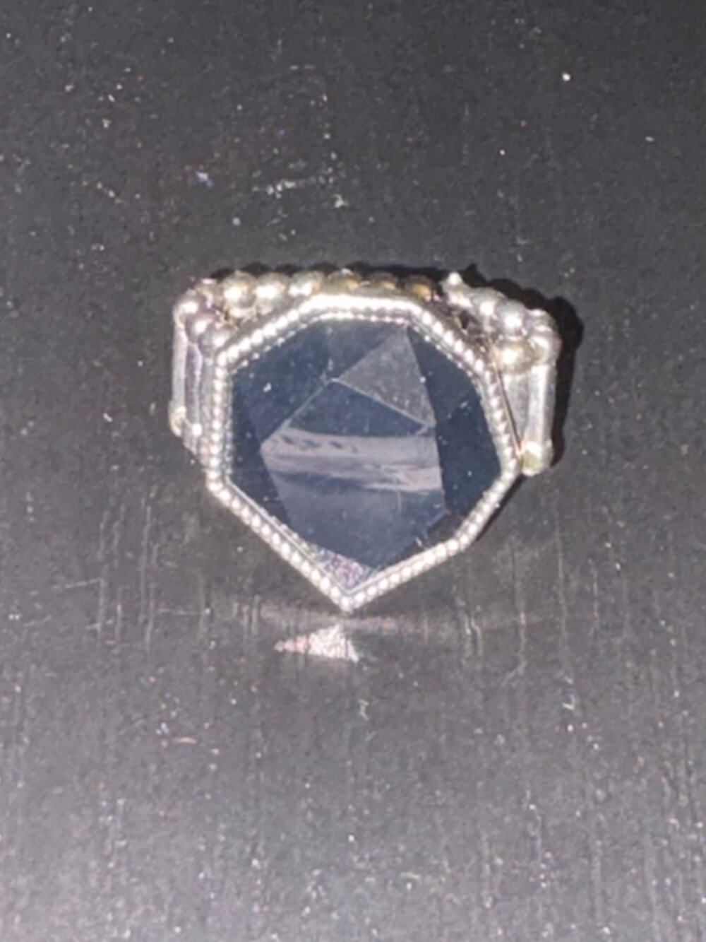 Vintage Shield Ring Faceted Acrylic Beaded Halo Sz 7